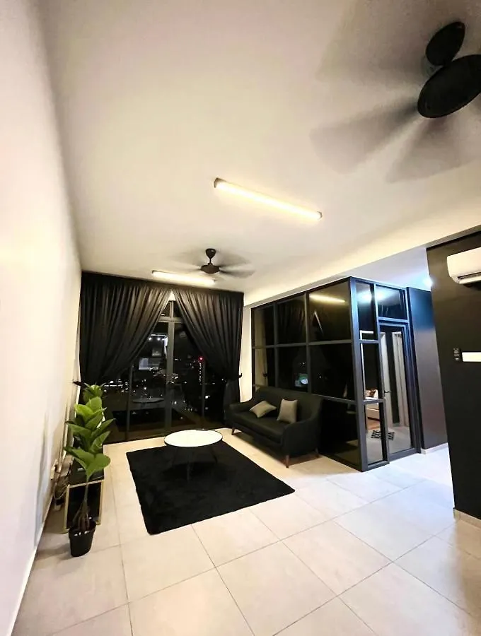K8 Stay @The Quartz Melaka Apartment